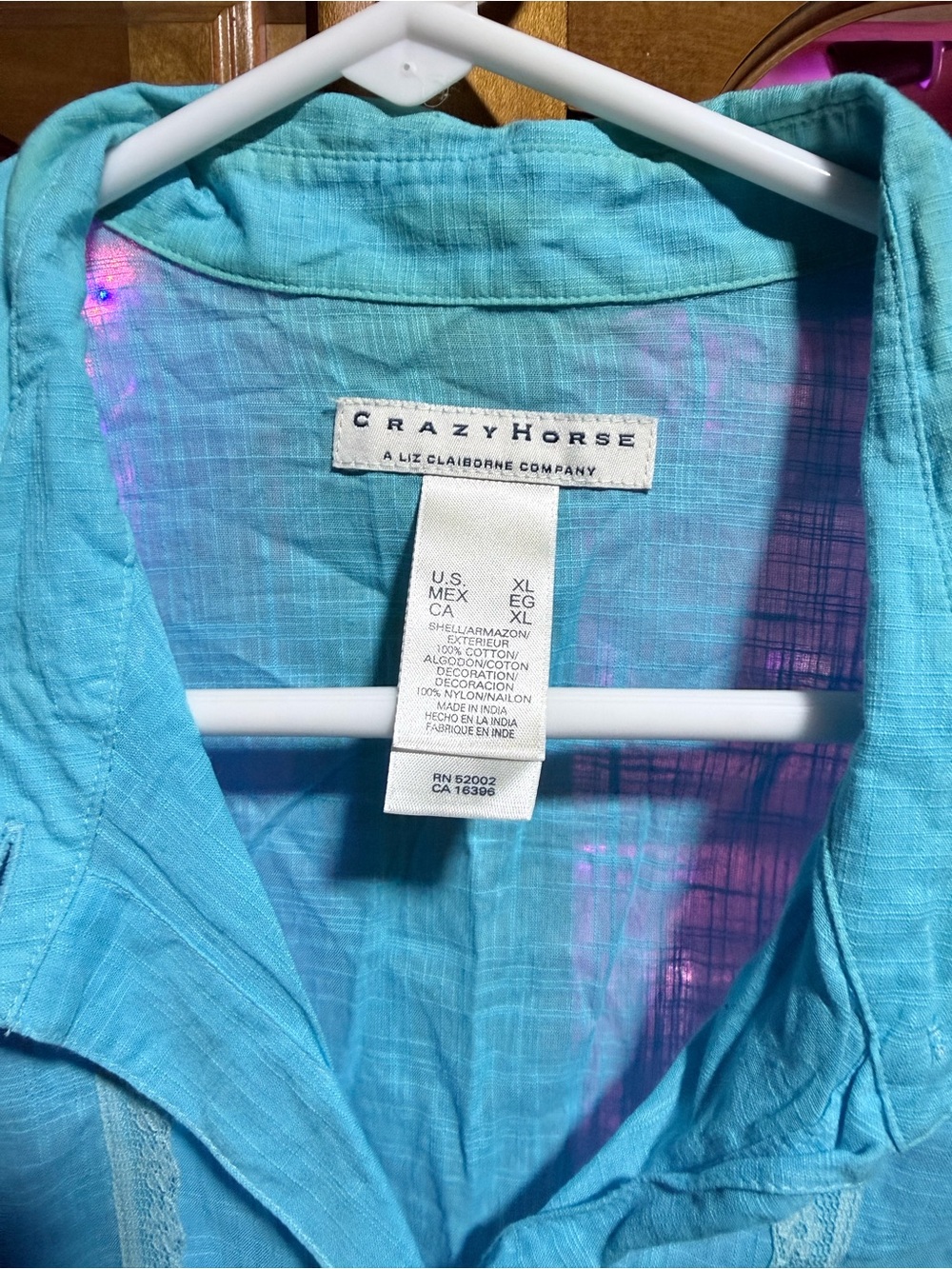 Bundle deal - 3 Button Up Shirts - Picture 2 of 6